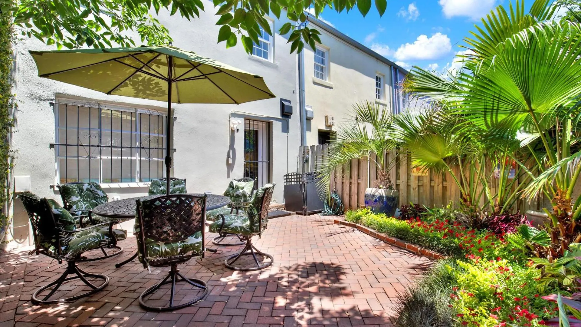 Villa Jet Setter Savannah 0*,  Stati Uniti